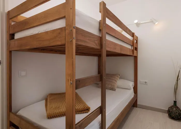 Lets Holidays In Tossa Apartment *