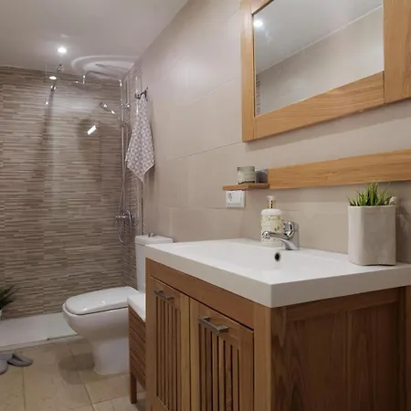 Appartamento Lets Holidays In Tossa
