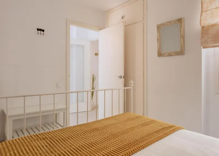 Lets Holidays In Tossa * Тосса-де-Мар